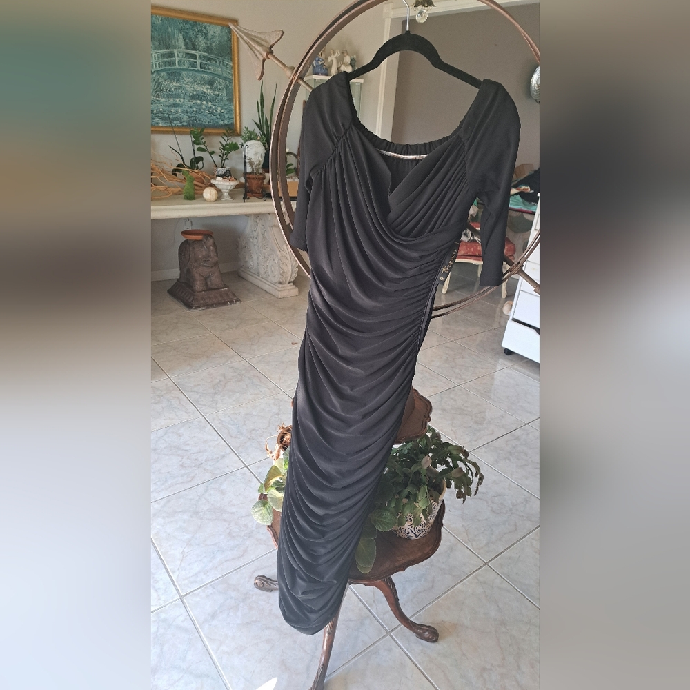 Elegant Black Evening Dress